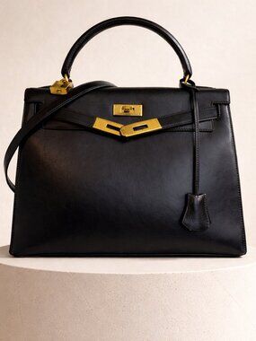 Hermes Kelly 28 Sellier Black Box Leather Gold Hardware (GHW)